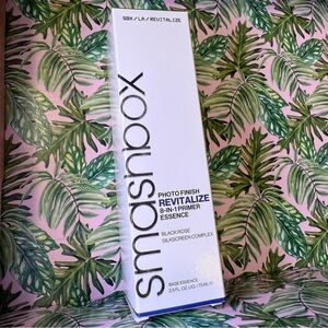 NIB Smashbox Photo Finish Revitalize 8-in-1 Primer Essence 2.5 fl oz